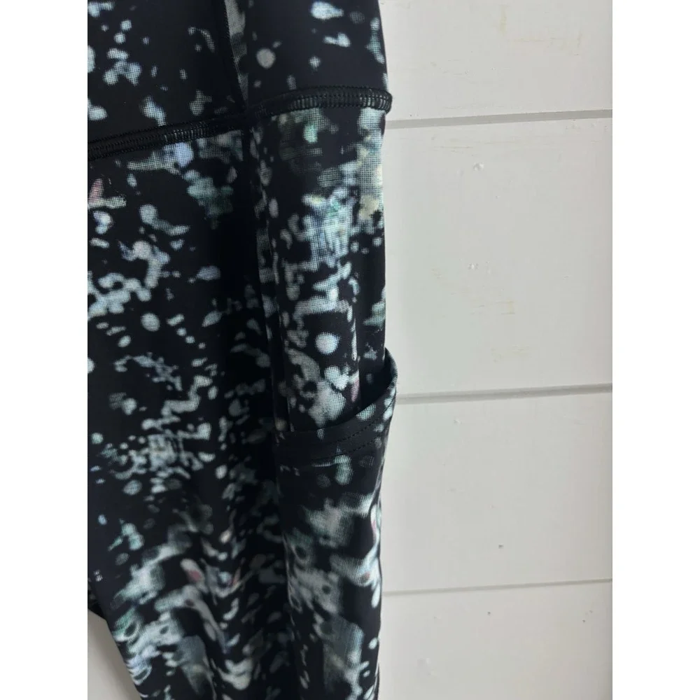 Lululemon Women's Size‎ 10 Printed Fast Free Activewear Leggings 0679